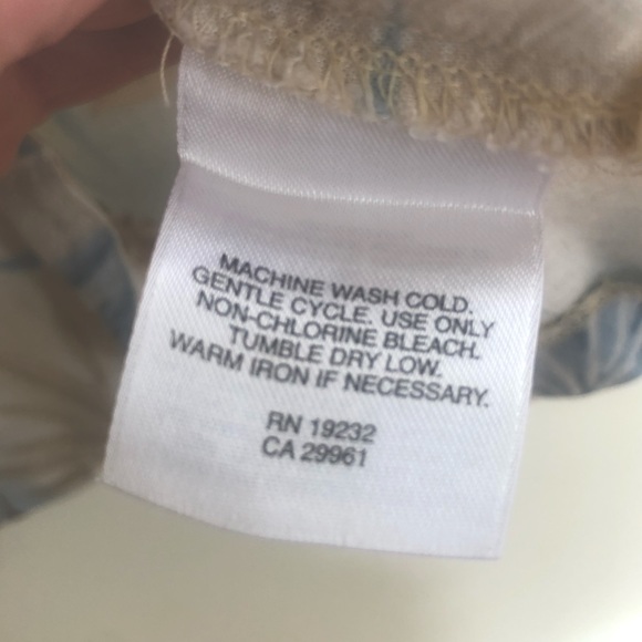 Alfred Dunner Tropical Petite Blouse - Picture 4 of 4